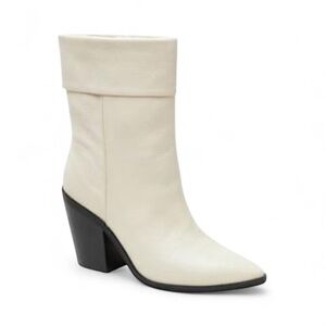 Nordstrom Lisa Vicky Mae-V Elegant Cream Ankle Boots
